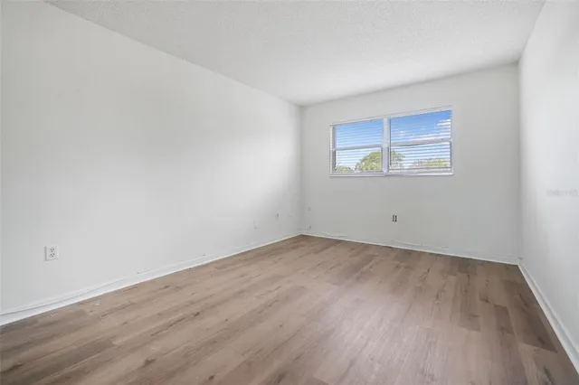 $130,000 | 1860 Massachusetts Avenue Northeast, Unit 223, St. Petersburg, FL 33703