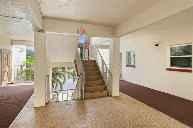 $130,000 | 1860 Massachusetts Avenue Northeast, Unit 223, St. Petersburg, FL 33703
