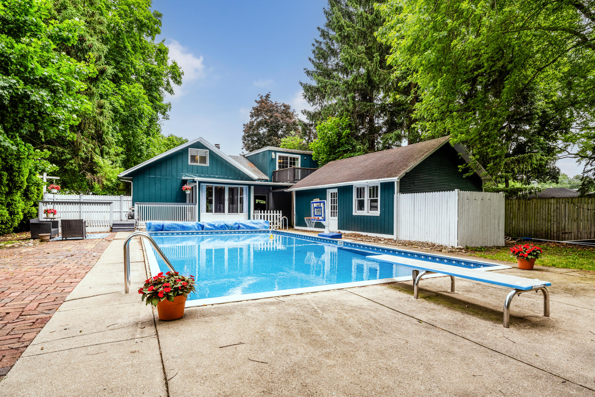 5780 Demorrow Road Stevensville, MI 49127 - Photo 2 of 44 Demorrow-105