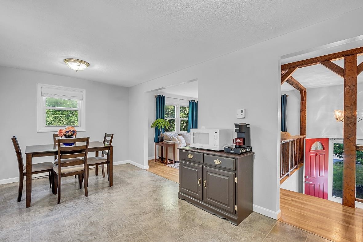 36 Meisner Road Salem, NH 03079 - Photo 3 of 40 Gallery Image 3