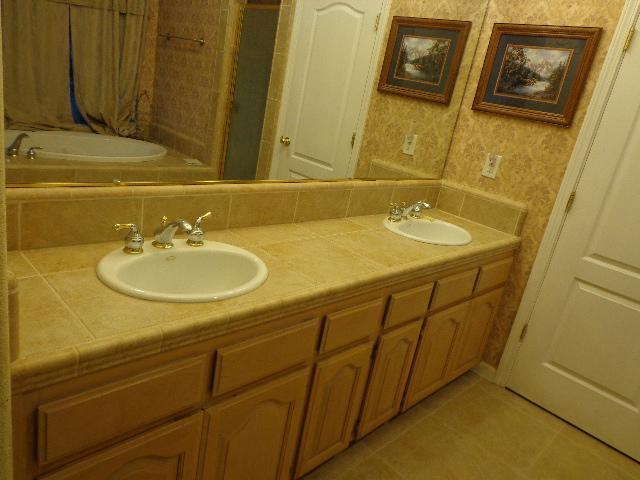 16715 Mark Road Madera, CA 93636 - Photo 12 of 24 Gallery Image 12