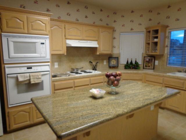 16715 Mark Road Madera, CA 93636 - Photo 9 of 24 Gallery Image 9