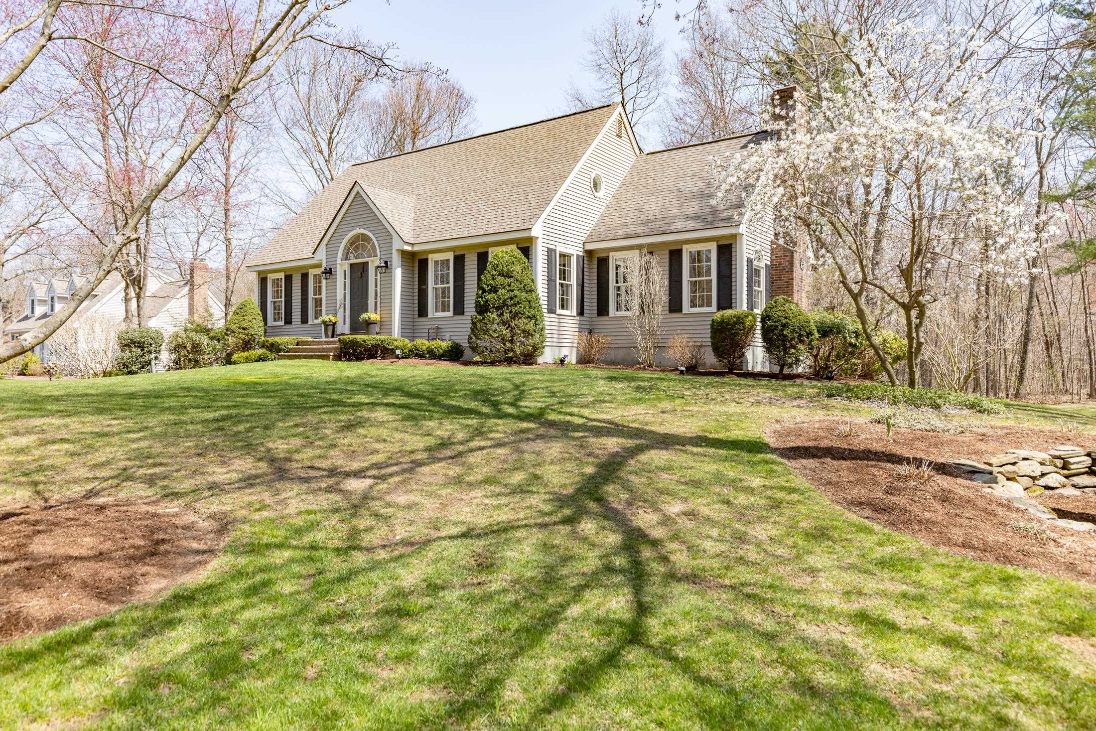 2 Windmill Lane Atkinson, NH 03811 - Photo 2 of 33