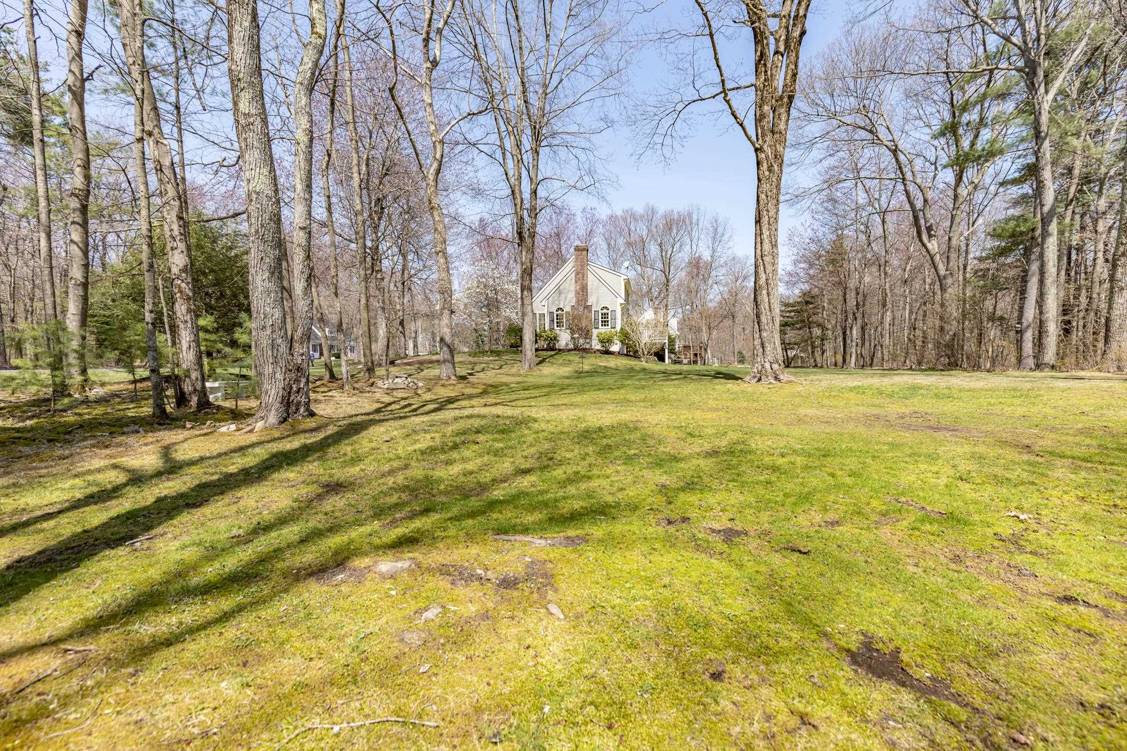 2 Windmill Lane Atkinson, NH 03811 - Photo 25 of 33