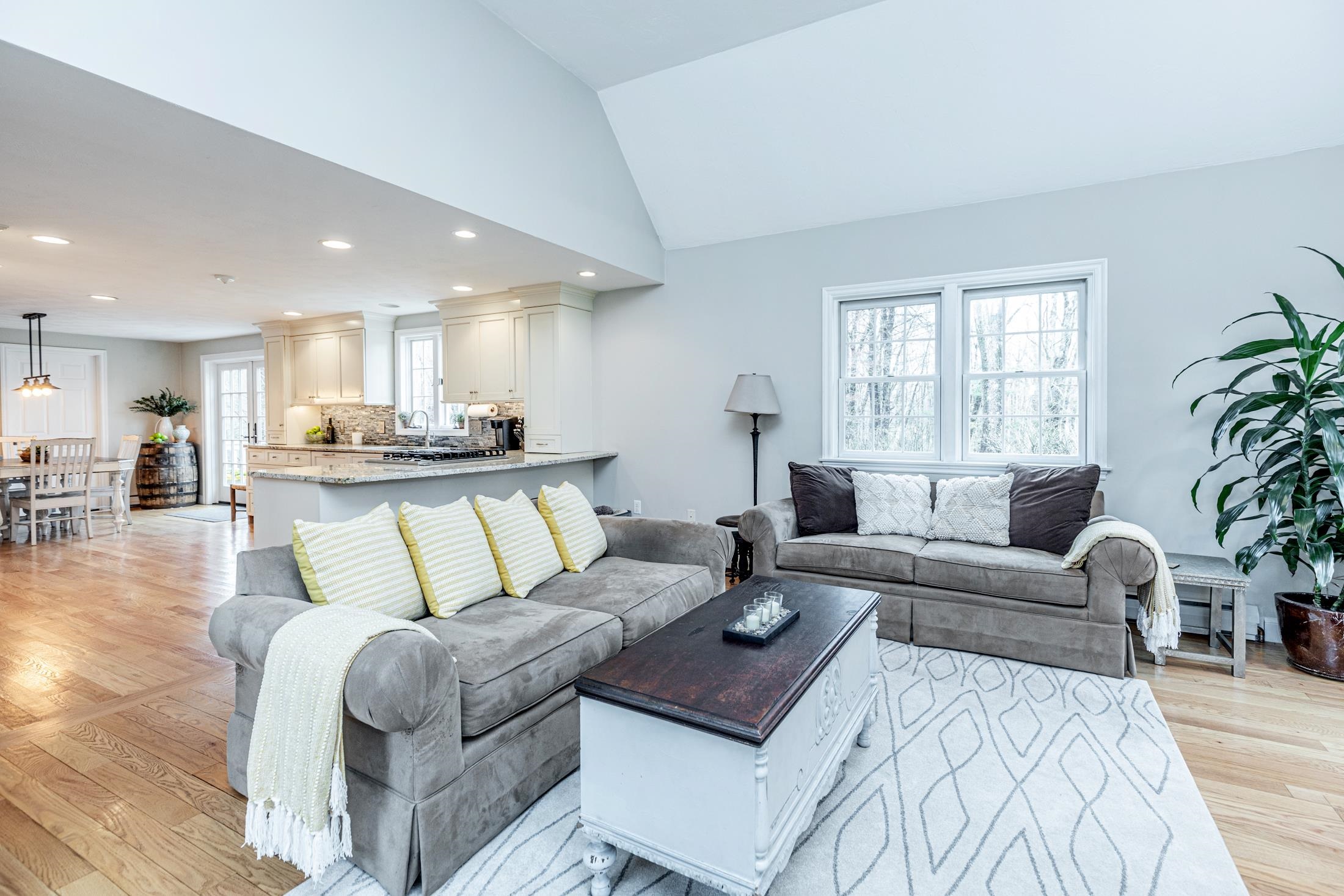 2 Windmill Lane Atkinson, NH 03811 - Photo 6 of 33