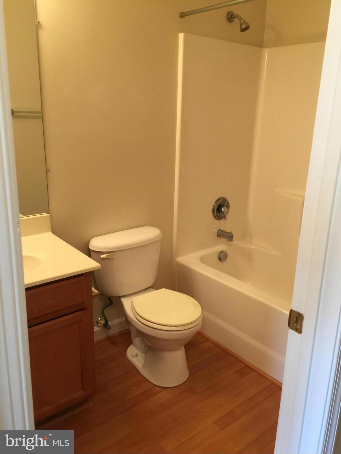 6063 Bay Breeze Road Shady Side, MD 20764 - Photo 5 of 10 Bath