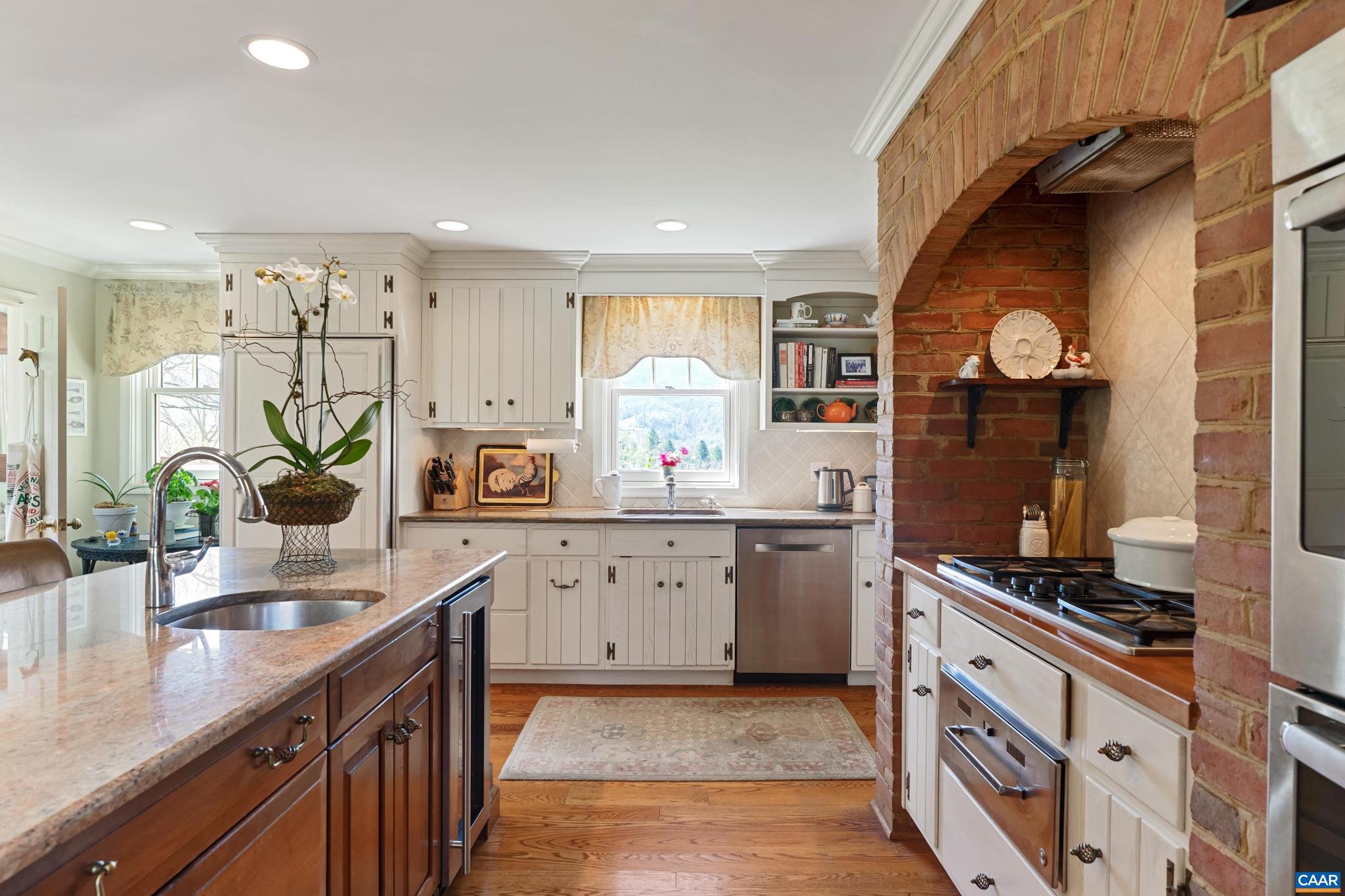 5614 Hot Springs Road Hot Springs, VA 24445 - Photo 18 of 74