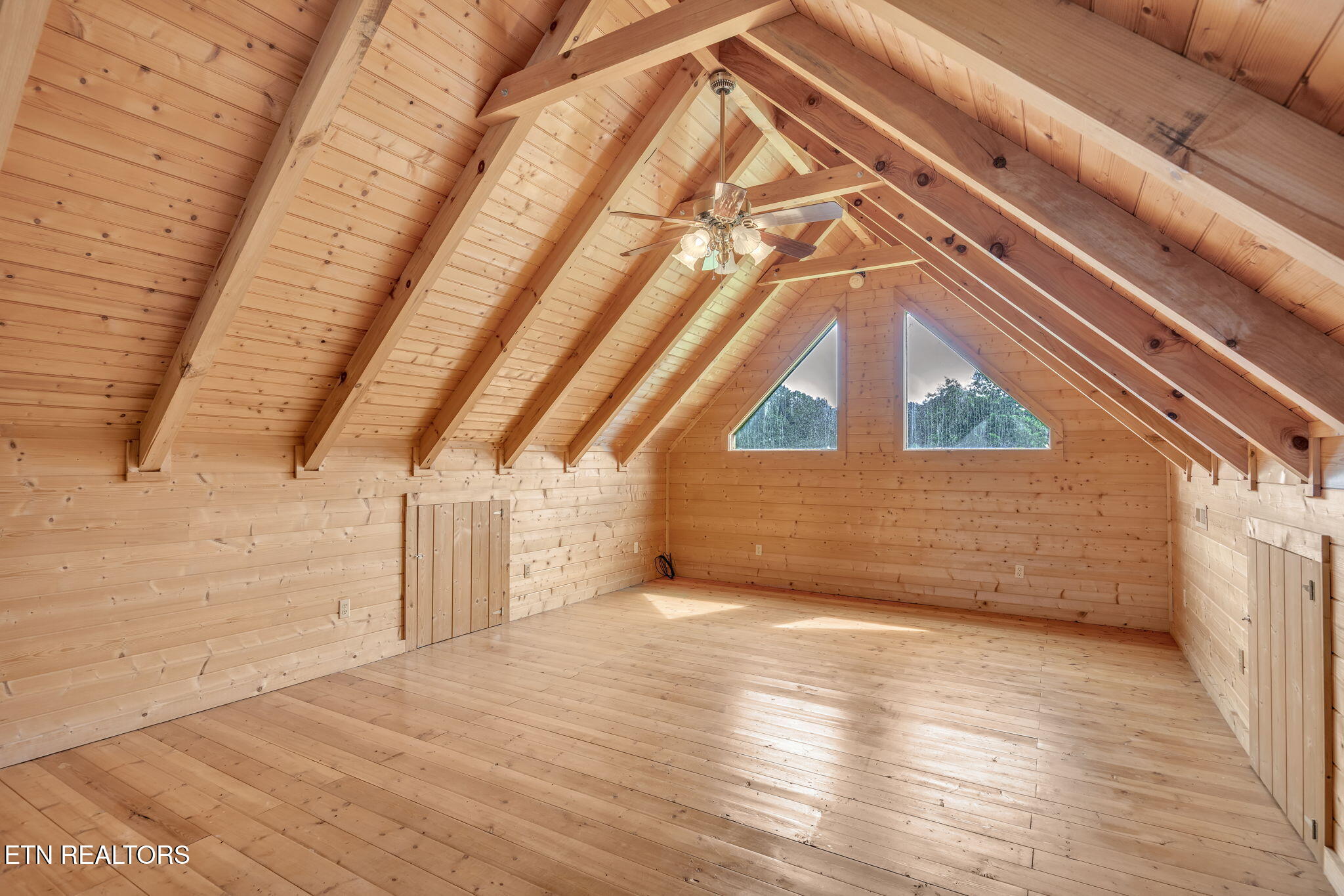 319 Four Mile Creek Road Deer Lodge, TN 37726 - Photo 39 of 44 39-web-or-mls-Four Mile Creek-3263