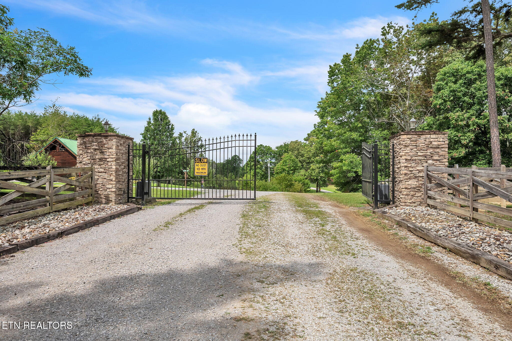 319 Four Mile Creek Road Deer Lodge, TN 37726 - Photo 43 of 44 43-web-or-mls-Four Mile Creek-3303