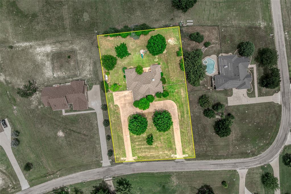 39 Preakness Place Road Van Alstyne, TX 75495 - Photo 38 of 40