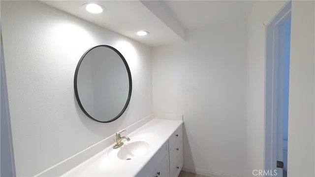 $684,000 | 718 VÃa La Paloma, Riverside, CA 92507