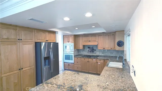 $684,000 | 718 VÃa La Paloma, Riverside, CA 92507