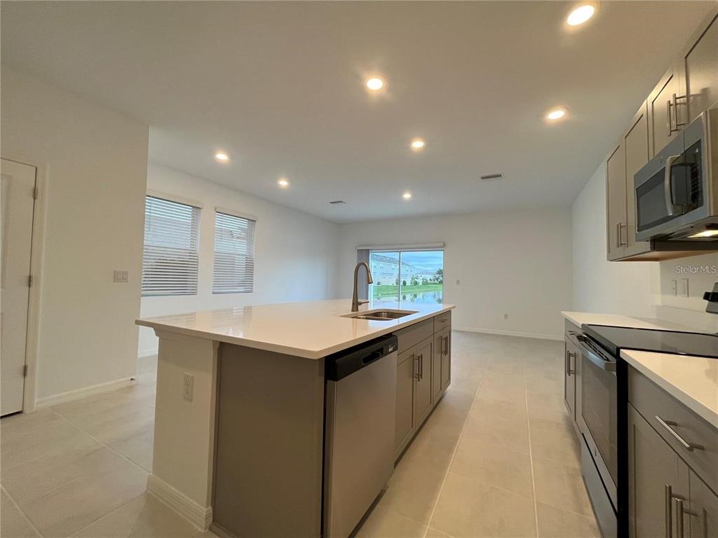 2377 Paravane Way Wesley Chapel, FL 33543 - Photo 6 of 30