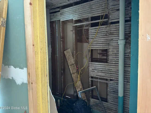 $74,900 | 112 Mason Street, Johnstown, NY 12095