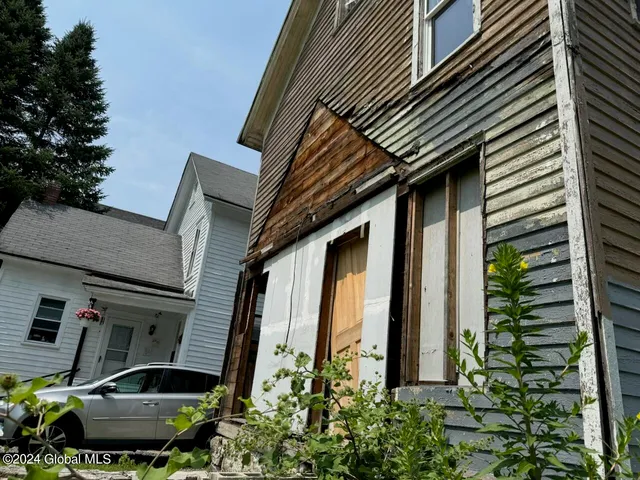 $74,900 | 112 Mason Street, Johnstown, NY 12095
