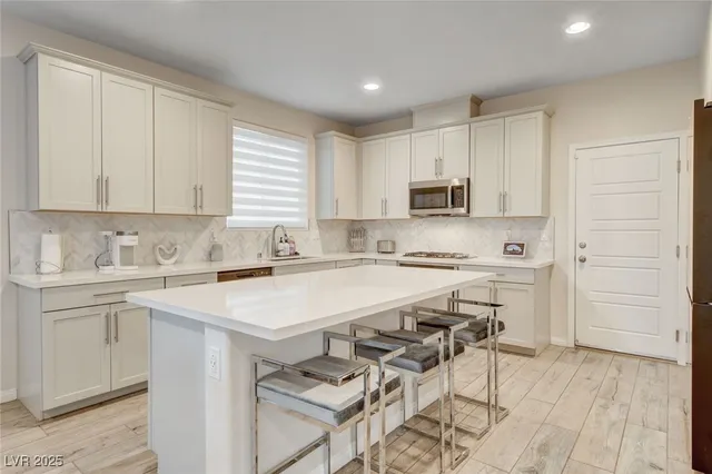 $455,000 | 6342 Selston Drive, North Las Vegas, NV 89081