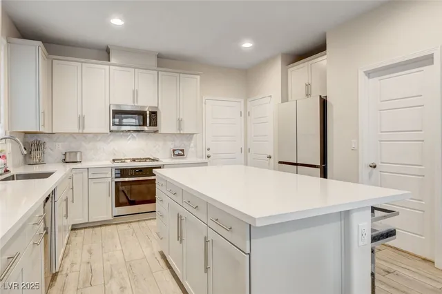 $455,000 | 6342 Selston Drive, North Las Vegas, NV 89081