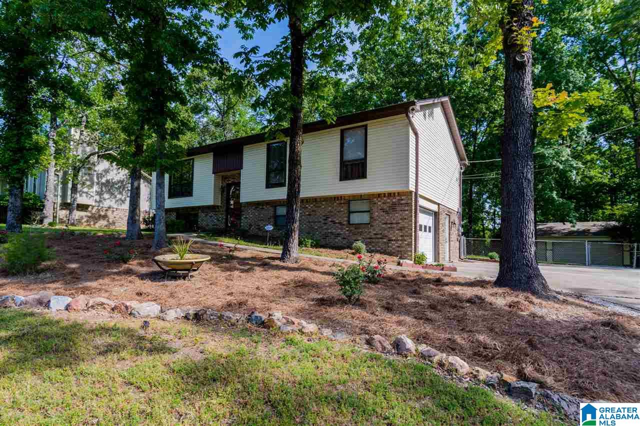 116 Forest Ridge Road Alabaster, AL 35114 - Photo 2 of 33