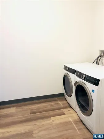 $2,700 | 2 Executive Drive, Unit 803, Fort Lee, NJ 07024