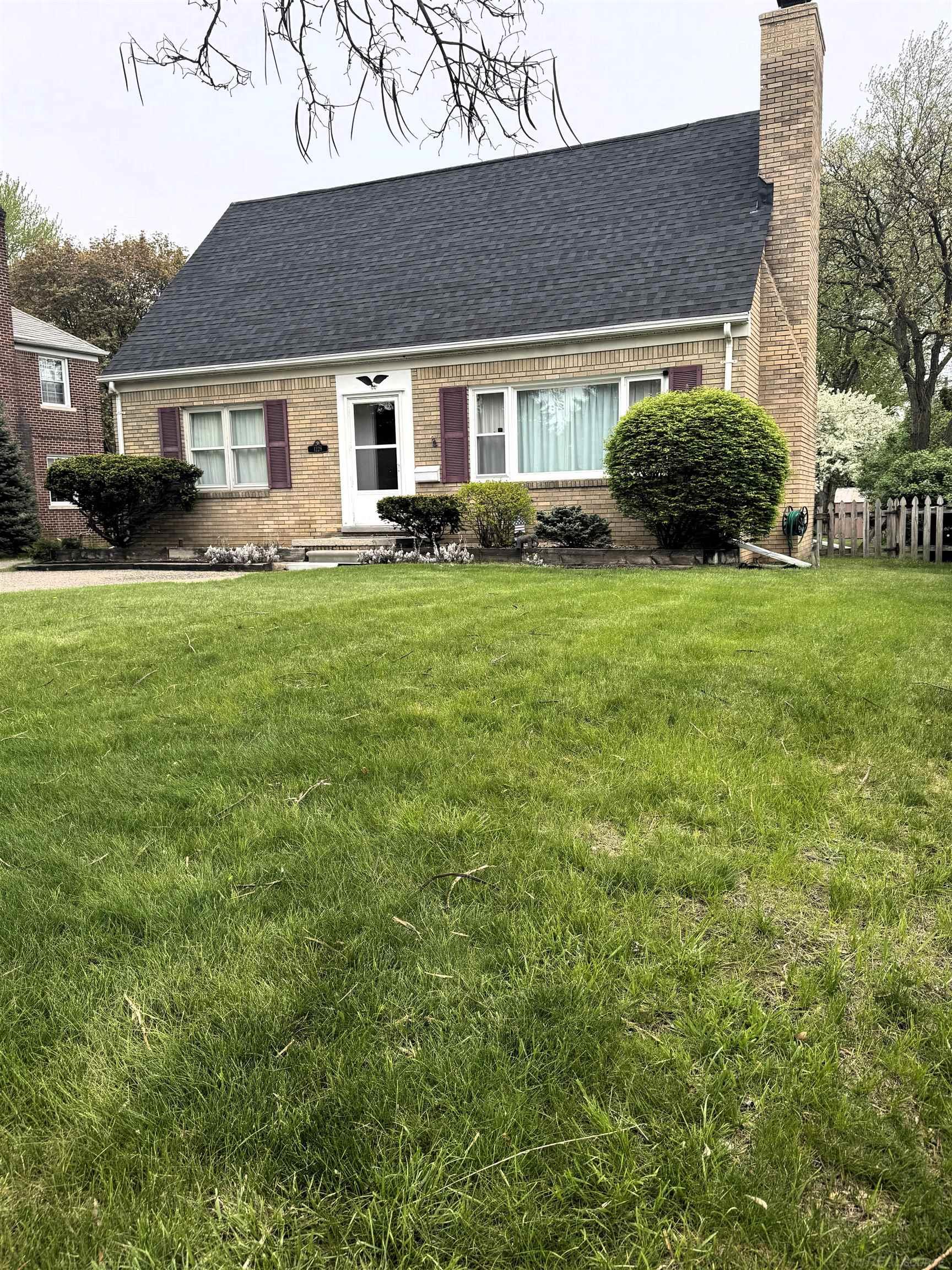1228 North Main Street Rochester, MI 48307 - Photo 3 of 24