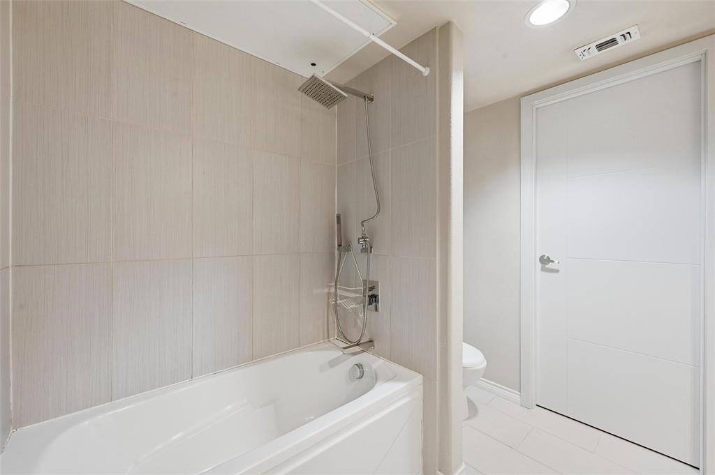 1100 West Trinity Mills Road, Unit 4019 Carrollton, TX 75006 - Photo 17 of 22