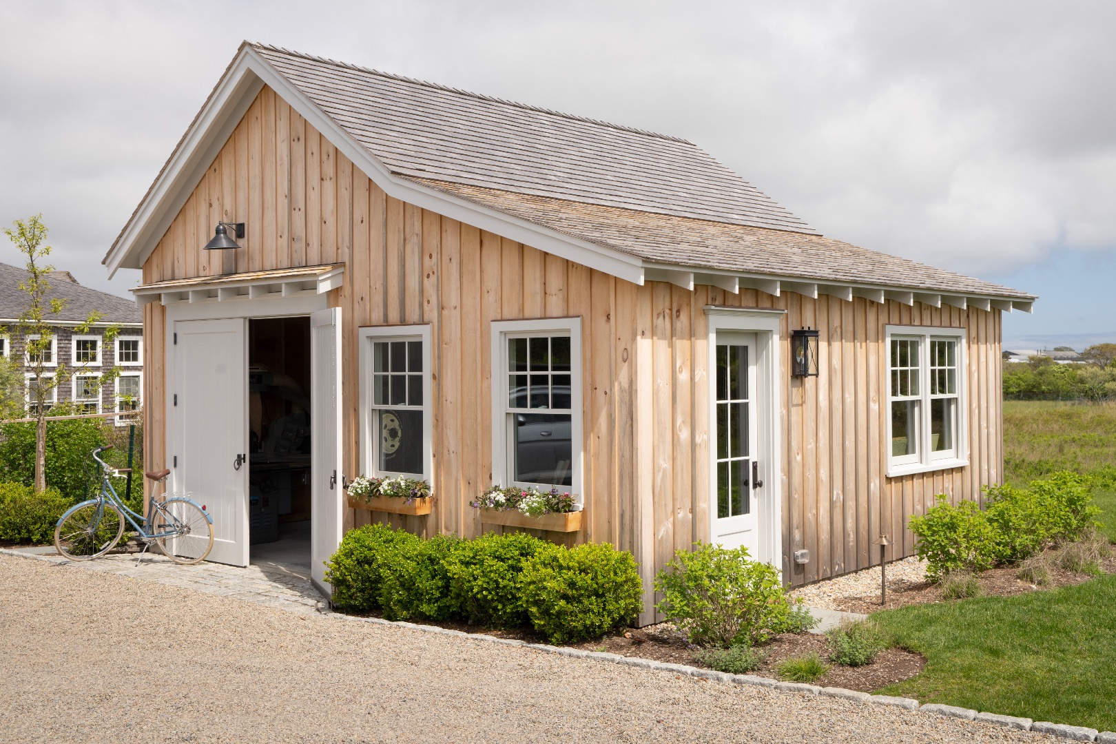 196 Hummock Pond Road Nantucket, MA 02554 - Photo 12 of 43 Gallery Image 12