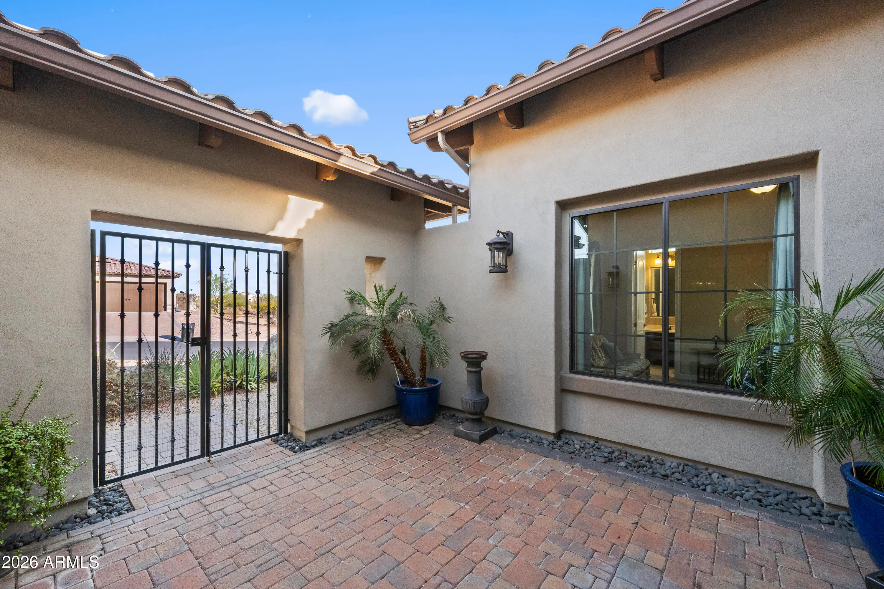8856 East Rosedale Circle Mesa, AZ 85207 - Photo 5 of 70 DSC_9037