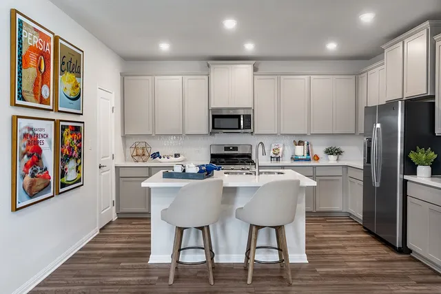 $333,990 | 5921 Jennifer Pasture Path, Del Valle, TX 78617