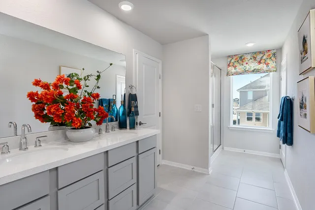 $333,990 | 5921 Jennifer Pasture Path, Del Valle, TX 78617