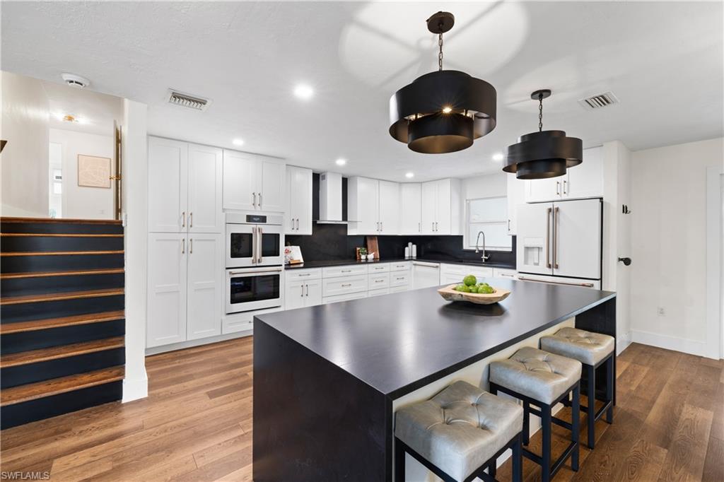 2720 68th Street Southwest Naples, FL 34105 - Photo 15 of 46