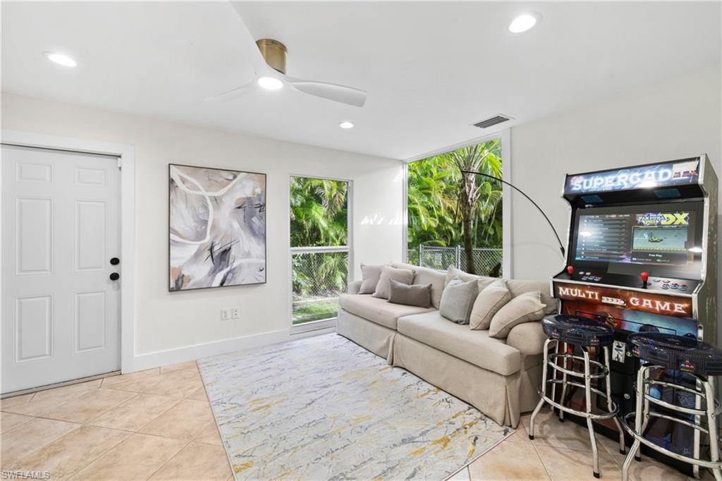 2720 68th Street Southwest Naples, FL 34105 - Photo 23 of 46