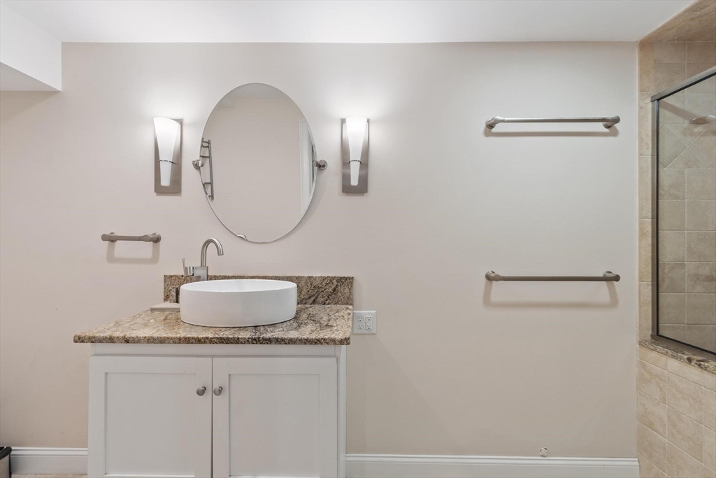 24 Robin Hill Road Chelmsford, MA 01824 - Photo 33 of 42 Gallery Image 33