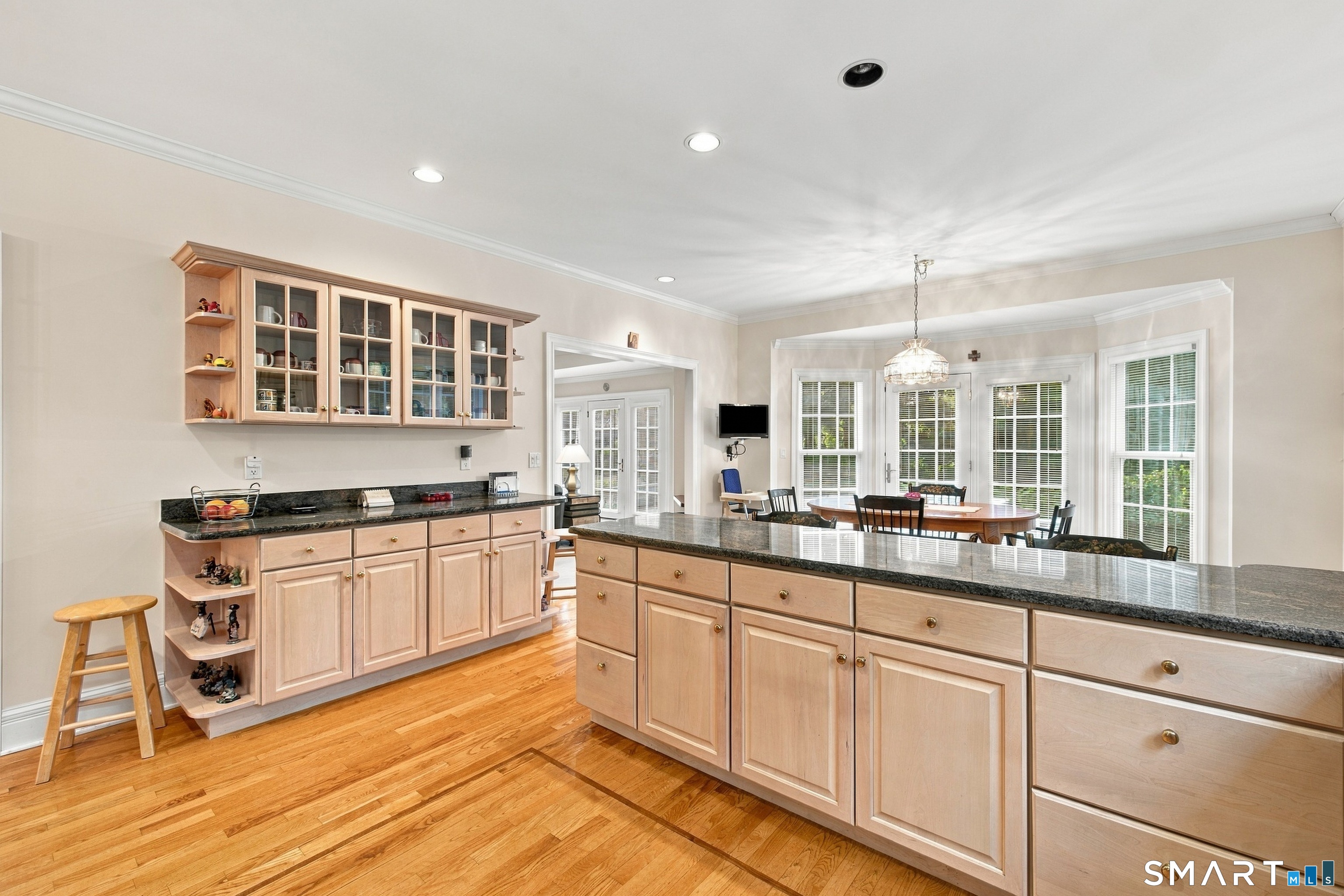 107 Randi Drive Madison, CT 06443 - Photo 16 of 39 Gallery Image 16