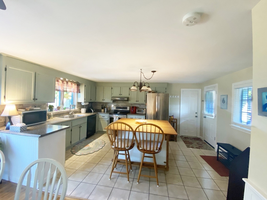 56 Captain Lothrop Road Yarmouth, MA 02664 - Photo 11 of 19 Gallery Image 11