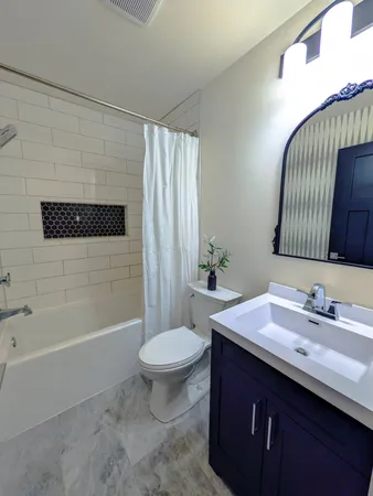 $474,000 | 1065 Shoreline Road, Crown Point, IN 46307