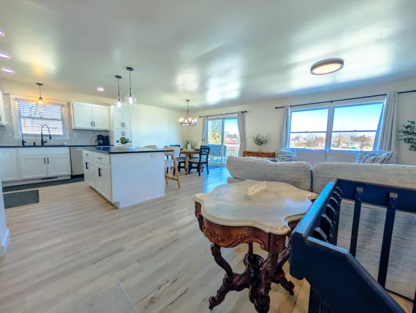 $474,000 | 1065 Shoreline Road, Crown Point, IN 46307