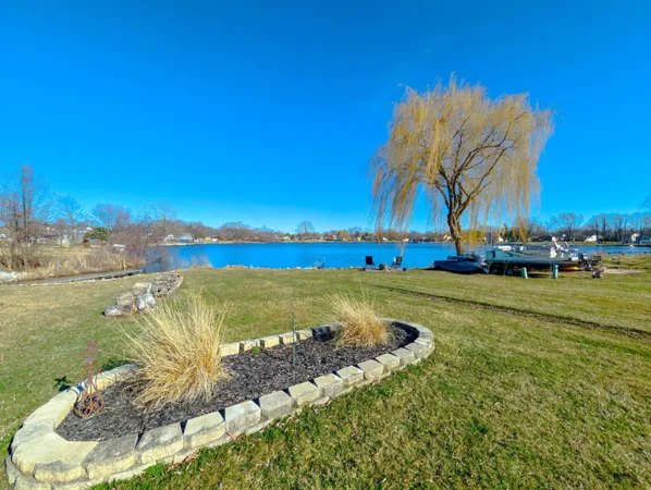 $474,000 | 1065 Shoreline Road, Crown Point, IN 46307