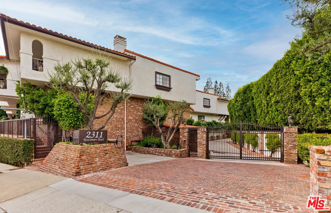 2311 Roscomare Road, Unit 18 Los Angeles, CA 90077 - Photo 2 of 50