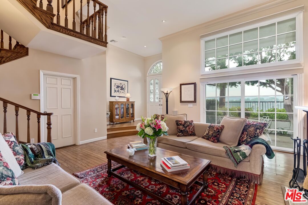 2311 Roscomare Road, Unit 18 Los Angeles, CA 90077 - Photo 11 of 50