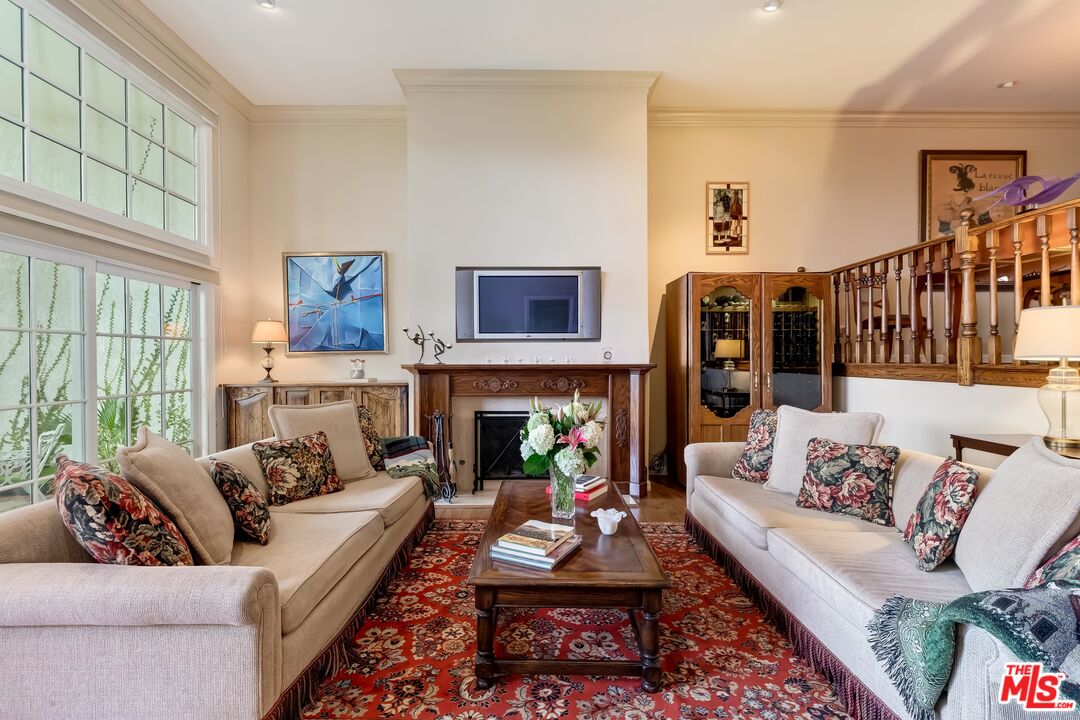 2311 Roscomare Road, Unit 18 Los Angeles, CA 90077 - Photo 12 of 50