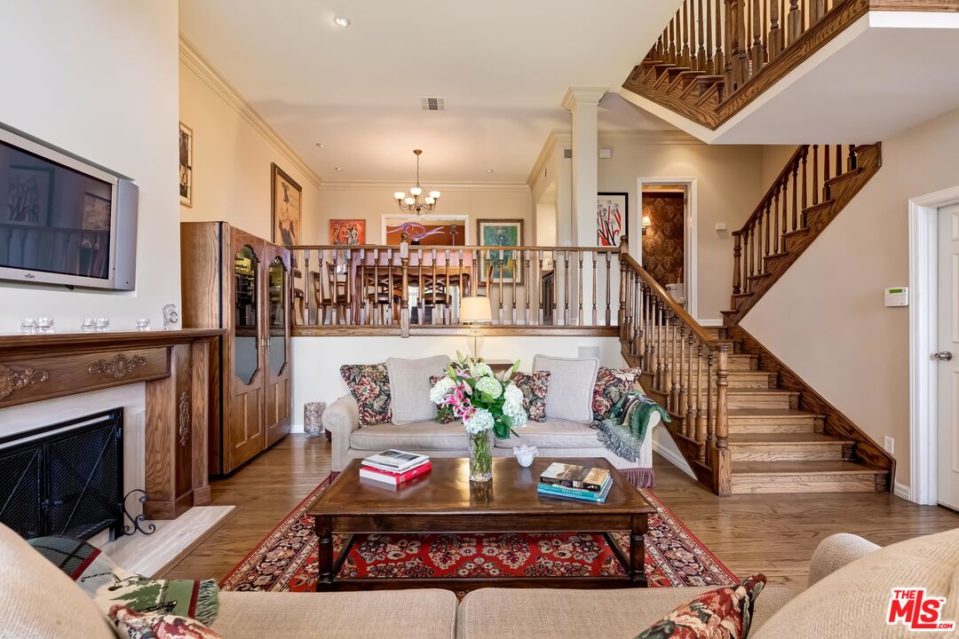2311 Roscomare Road, Unit 18 Los Angeles, CA 90077 - Photo 14 of 50