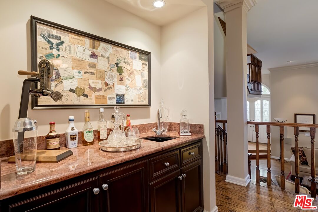 2311 Roscomare Road, Unit 18 Los Angeles, CA 90077 - Photo 19 of 50