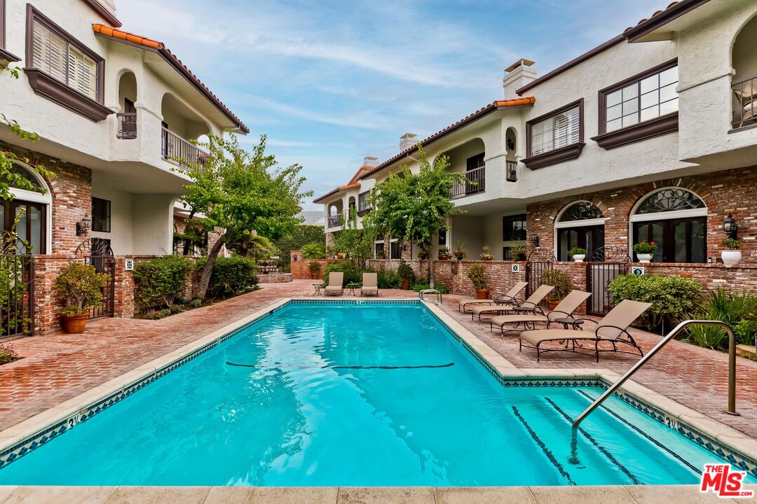 2311 Roscomare Road, Unit 18 Los Angeles, CA 90077 - Photo 46 of 50
