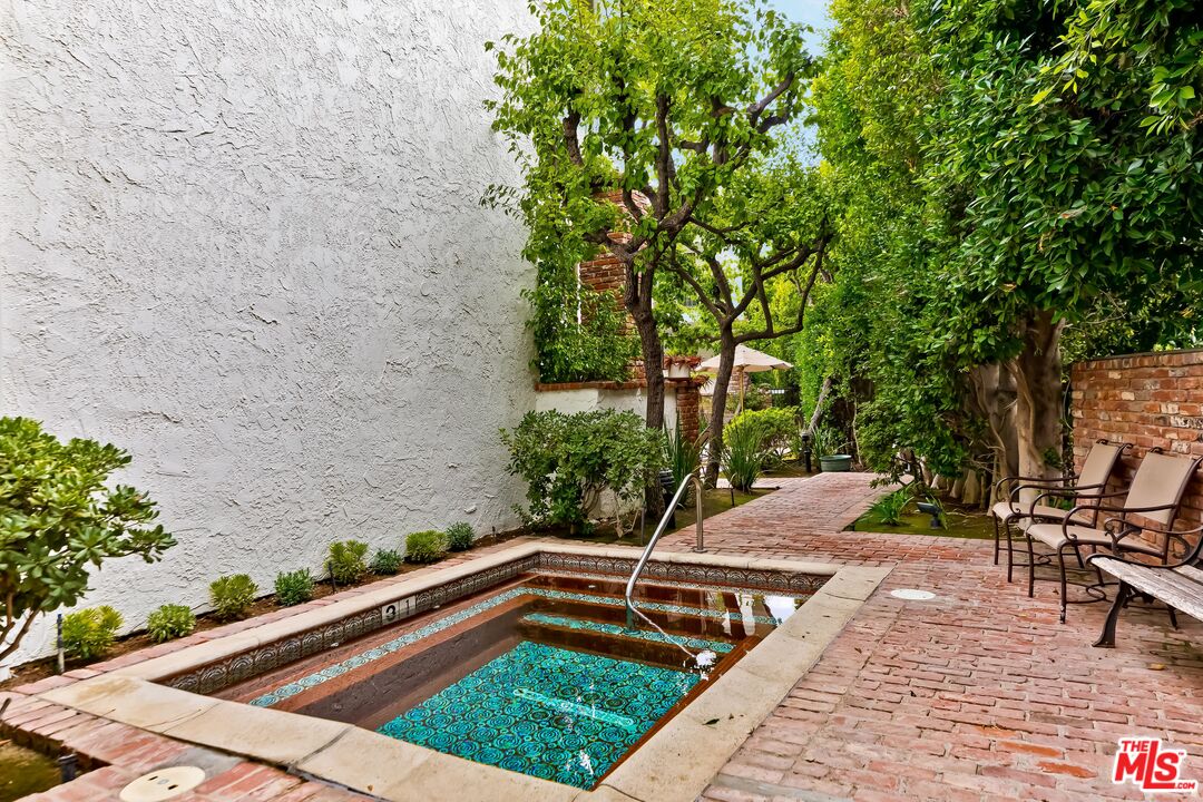 2311 Roscomare Road, Unit 18 Los Angeles, CA 90077 - Photo 50 of 50