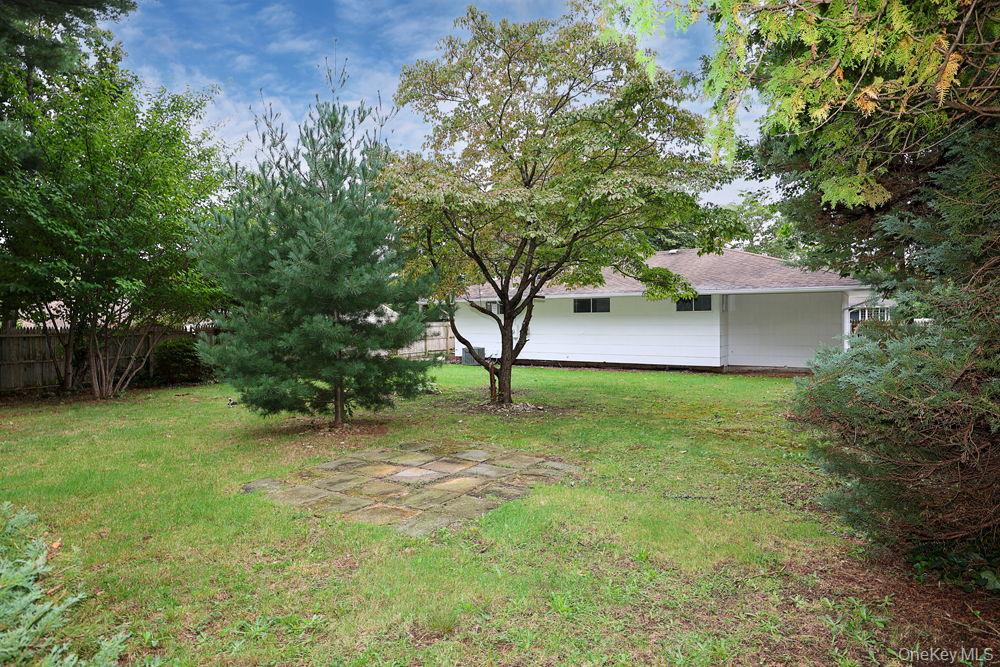 21 Dewey Road Commack, NY 11725 - Photo 33 of 40 Gallery Image 33