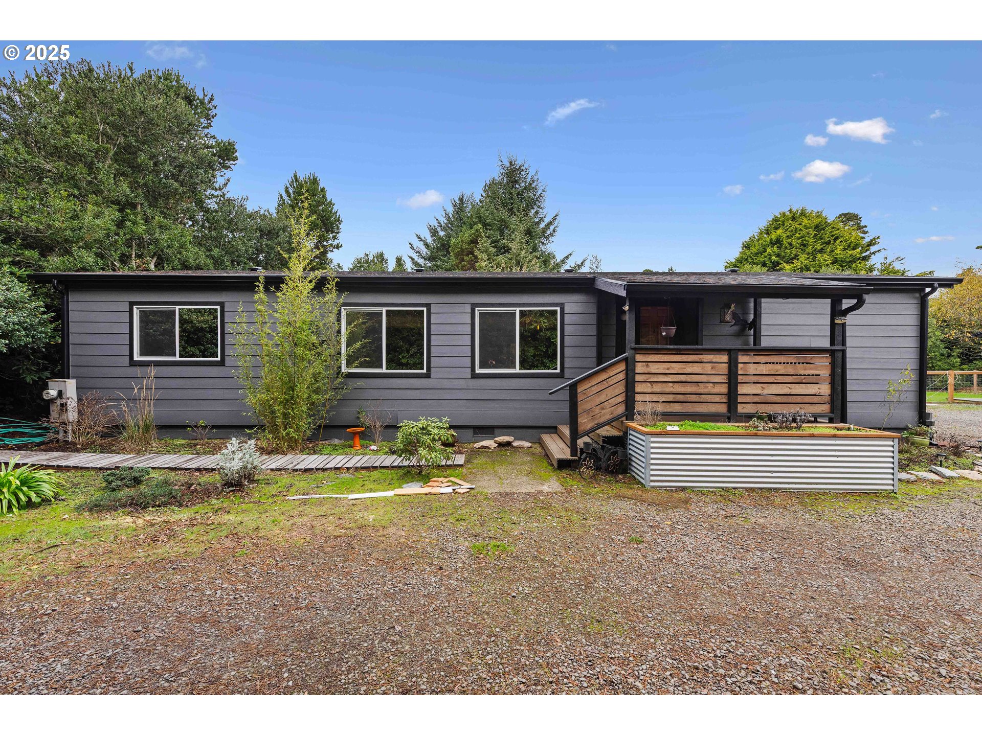 87527 Rhodowood Drive Florence, OR 97439 - Photo 2 of 40
