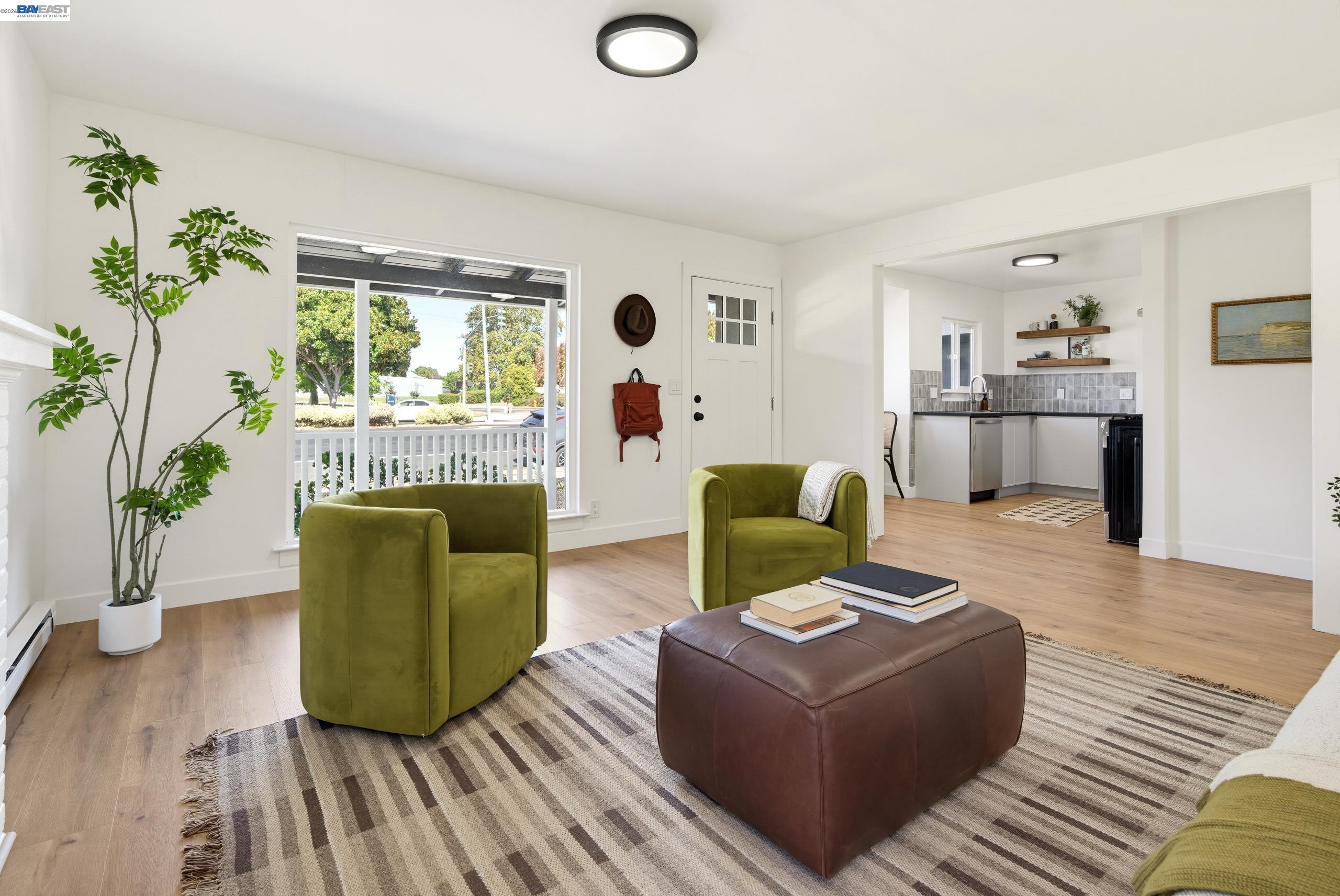 228 West Harder Road Hayward, CA 94544 - Photo 5 of 23 Gallery Image 5