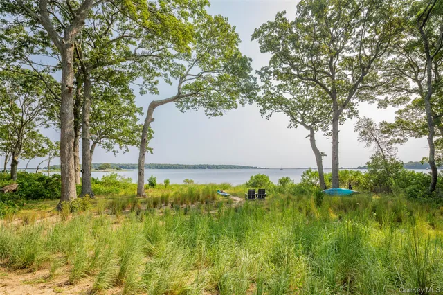$195,000 | 47 L South Ferry Road, Shelter Island, NY 11964