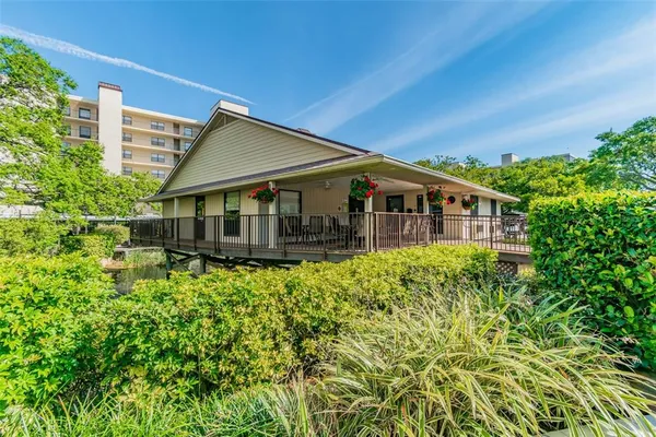 $2,250 | 900 Cove Cay Drive, Unit 5F, Clearwater, FL 33760