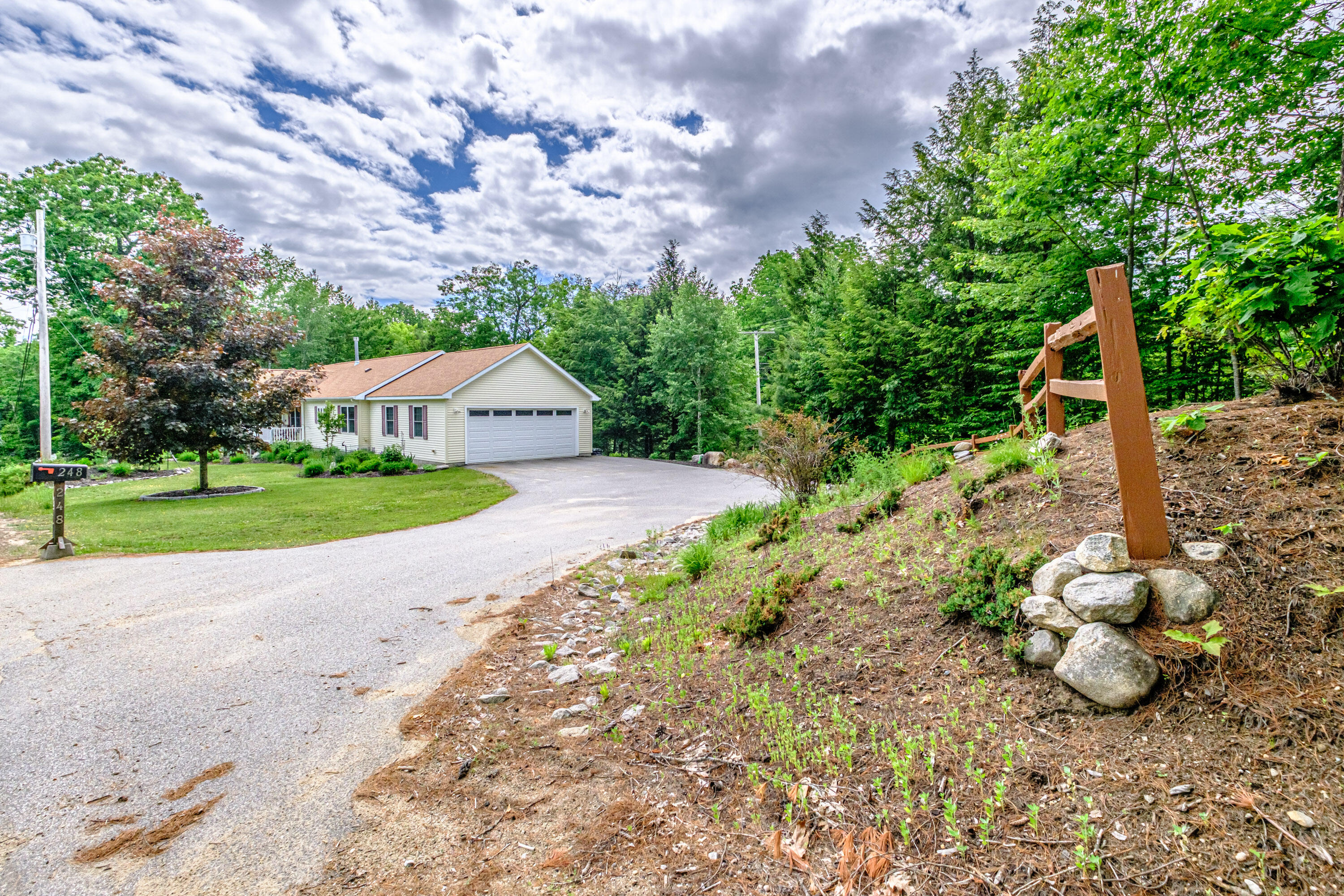 248 Hooper Ledge Road Paris, ME 04281 - Photo 8 of 51 Exterior garage